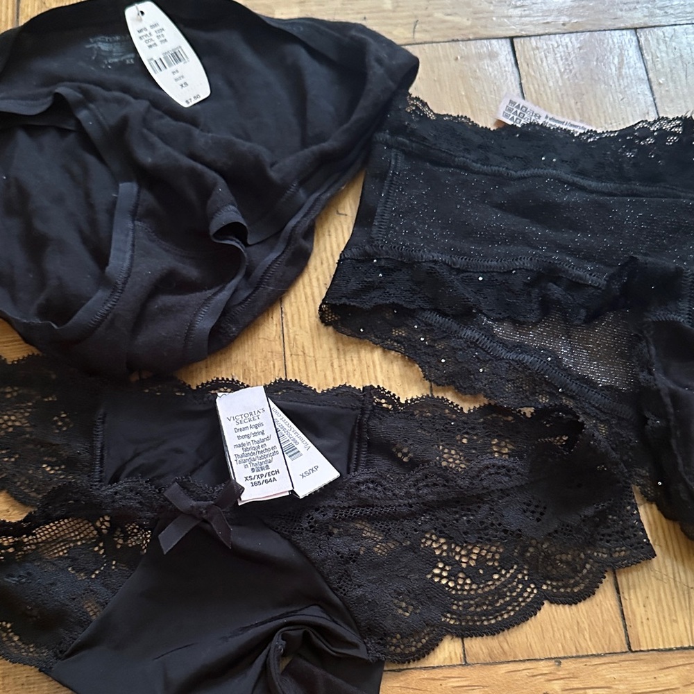 Victoria's Secret Black Lace Bikini & Hipster Panty Trio